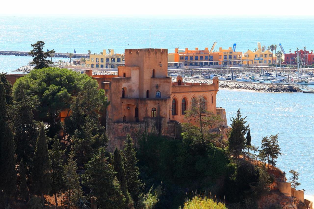 Aparthotel Vila Castelo Parque à Ferragudo  Extérieur photo